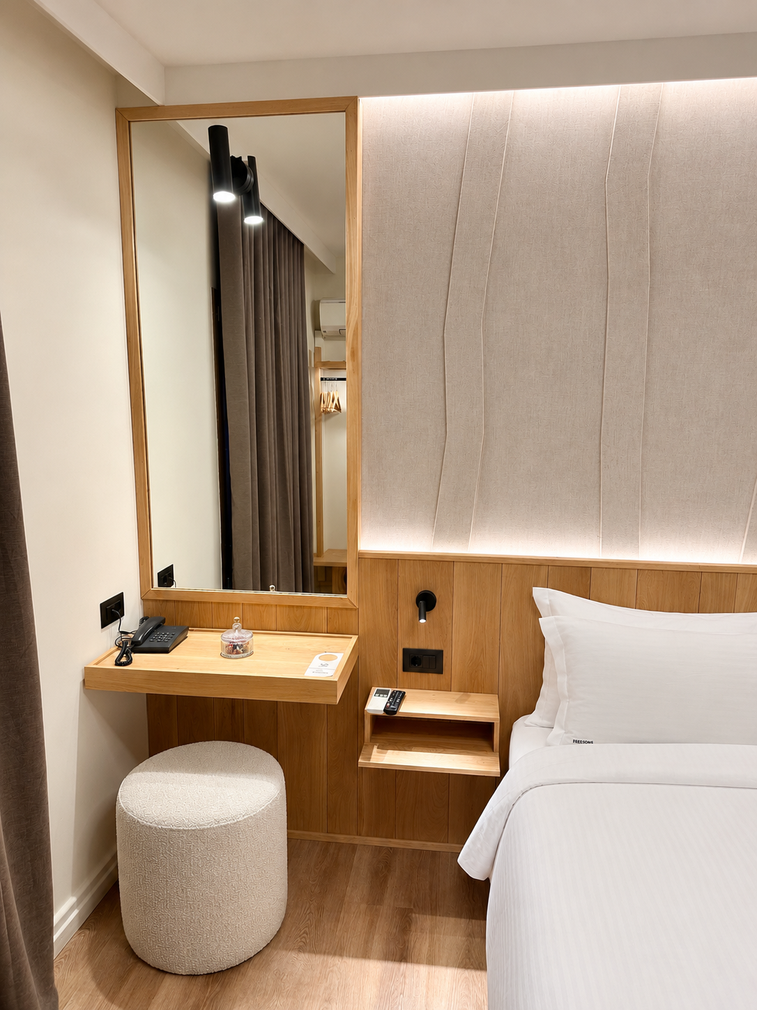 Standard double room gallery